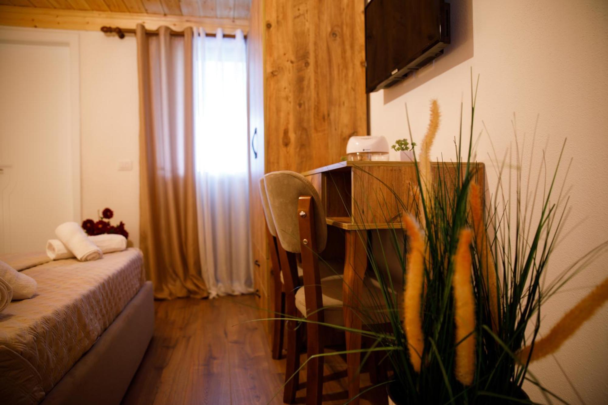 Guva Guest House Gjirokastra Zewnętrze zdjęcie